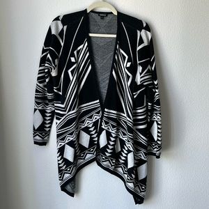 Torrid Size 1 Geometric Cardigan